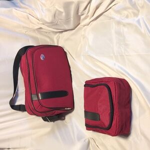 American Tourister cosmetics bag and shoulder overnight bag